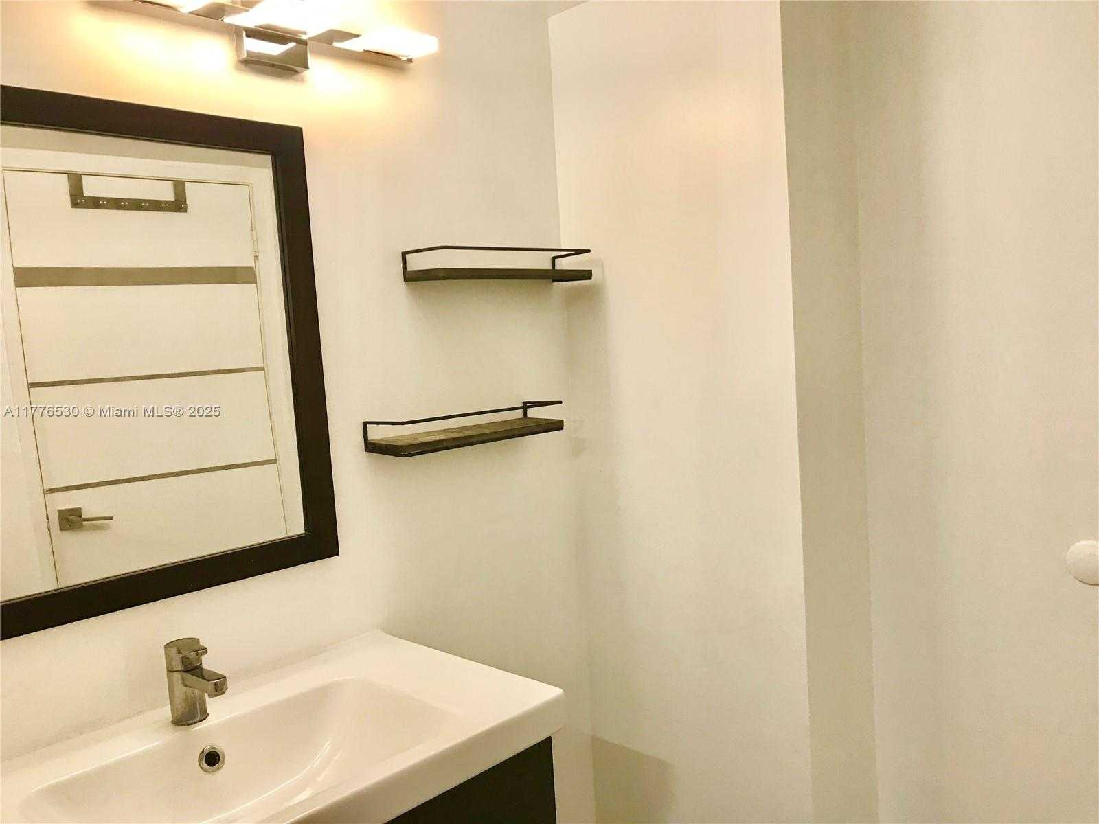 Small Image of 210 174TH ST #702, Sunny Isles Beach Number 34