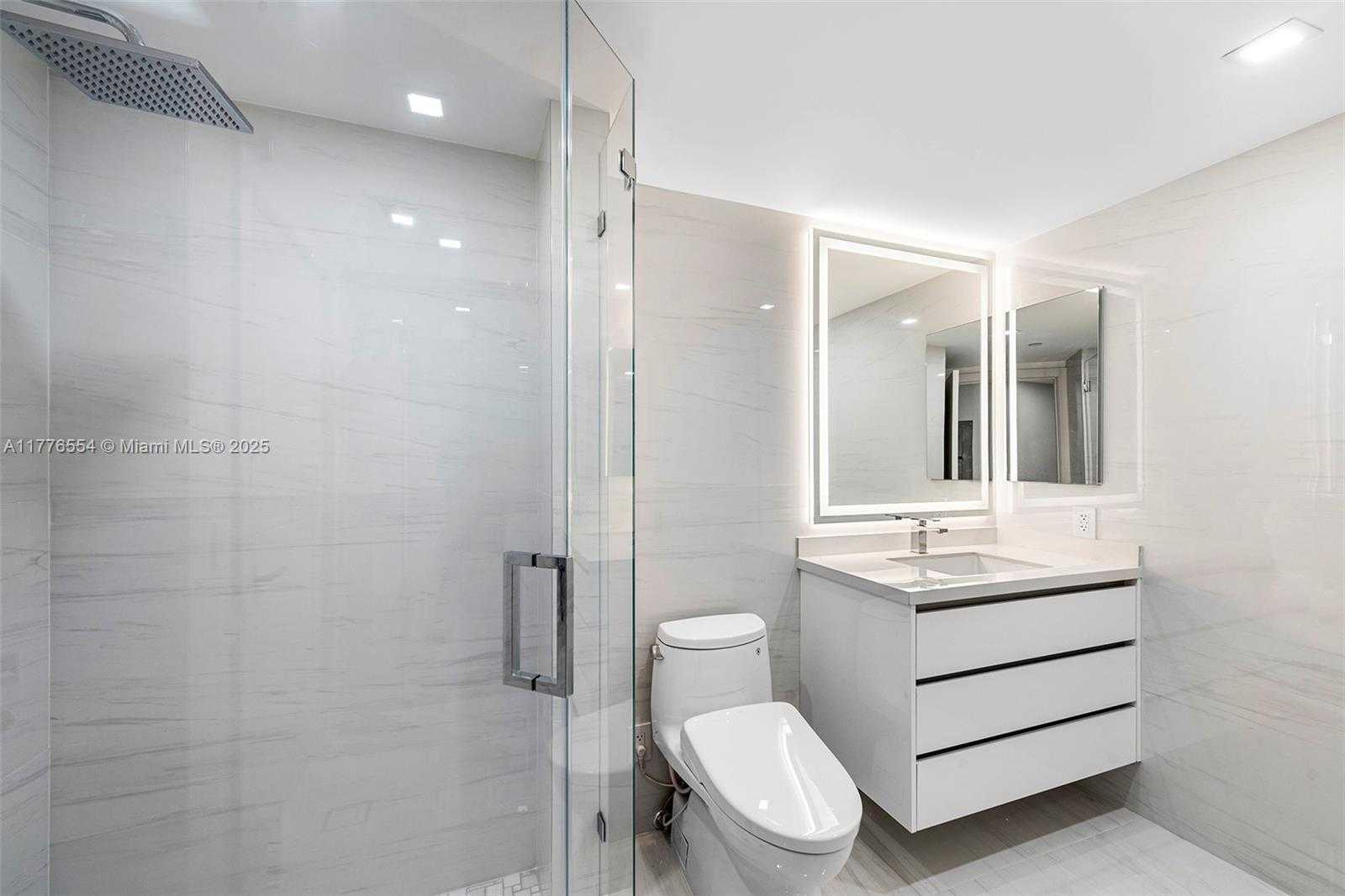 Small Image of 4775 COLLINS AVE #2607, Miami Beach Number 20