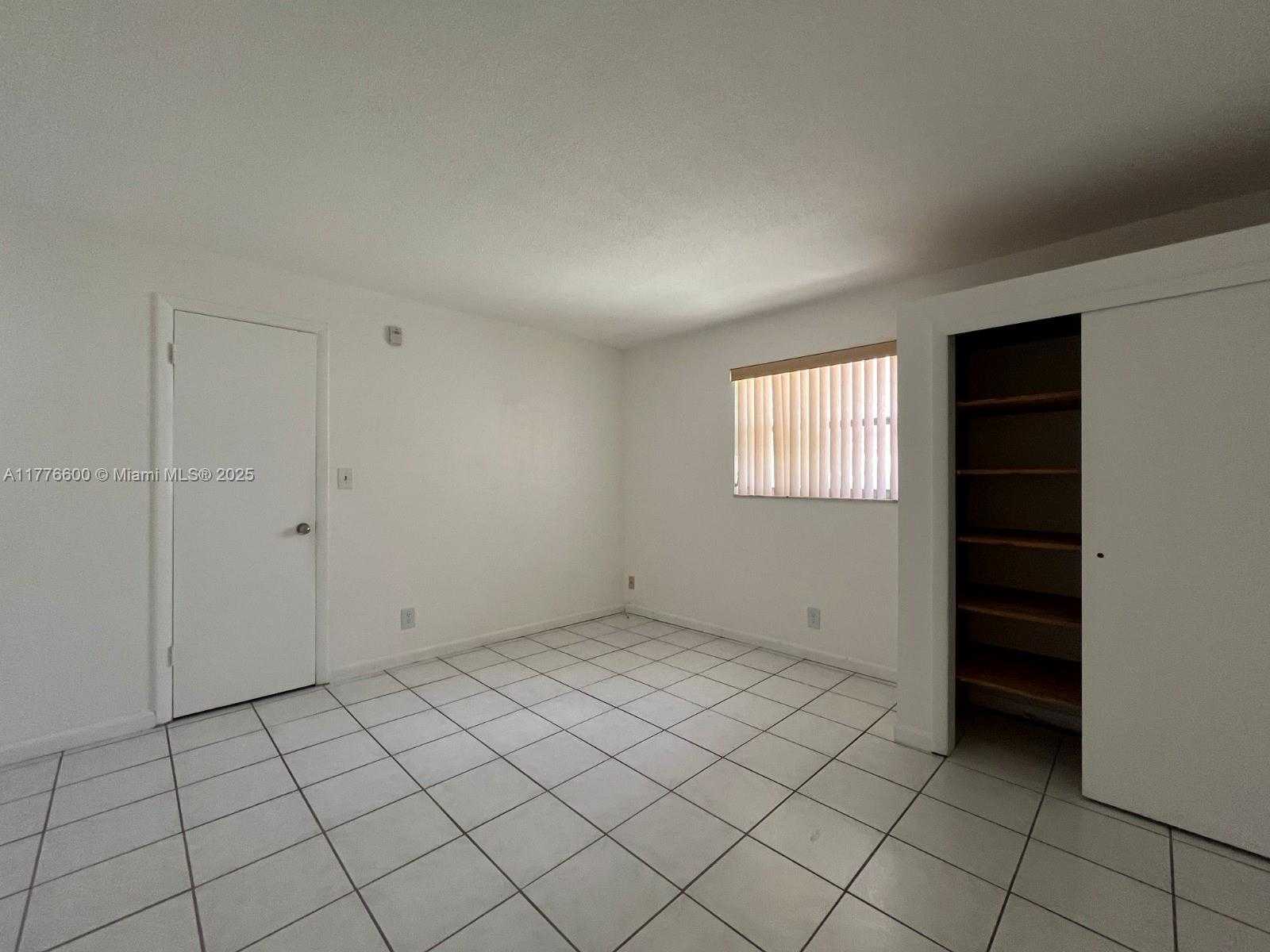 Small Image of 1824 MONROE ST #1, Hollywood Number 12