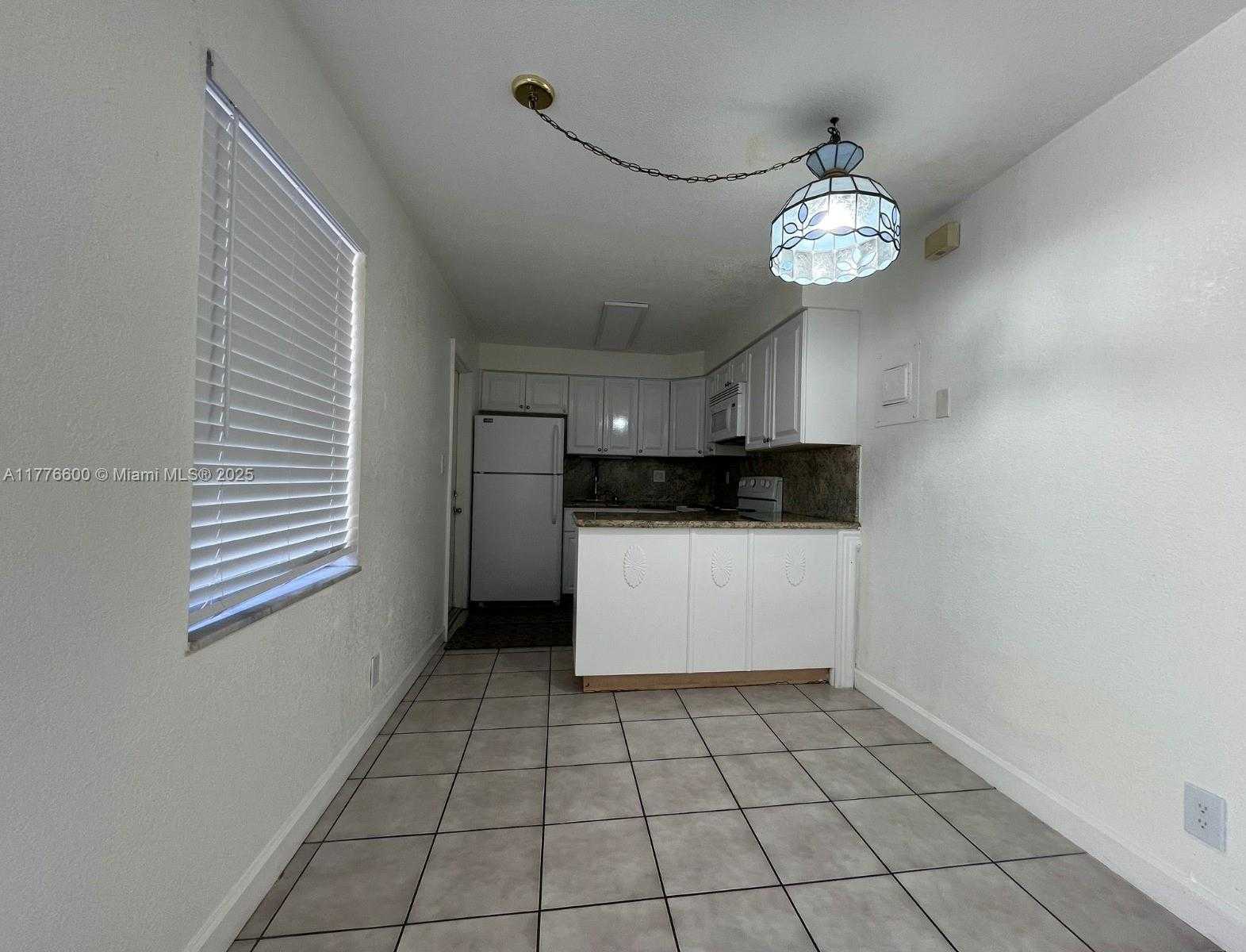 Small Image of 1824 MONROE ST #1, Hollywood Number 5