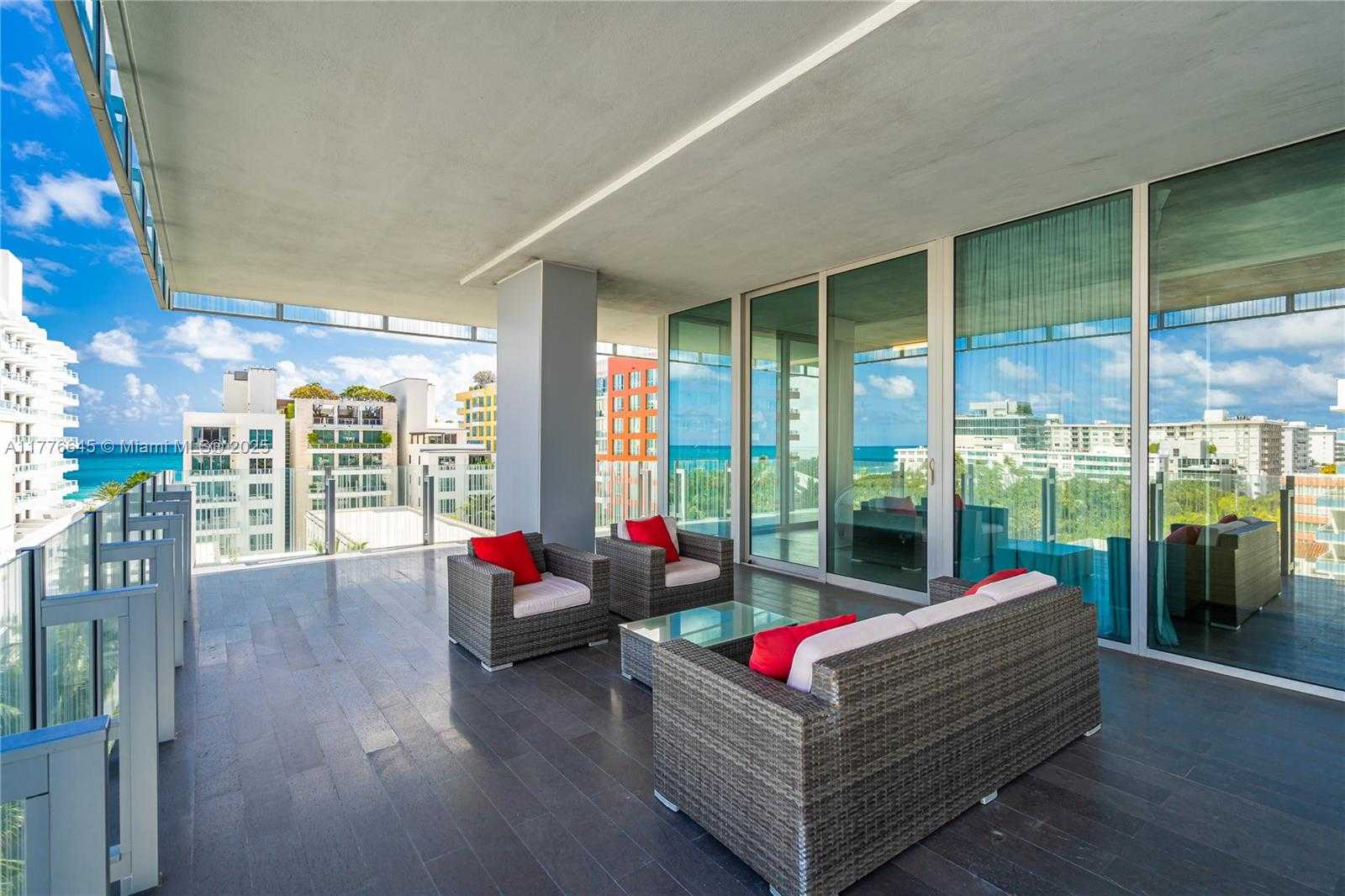 Small Image of 120 OCEAN DR #700, Miami Beach Number 38