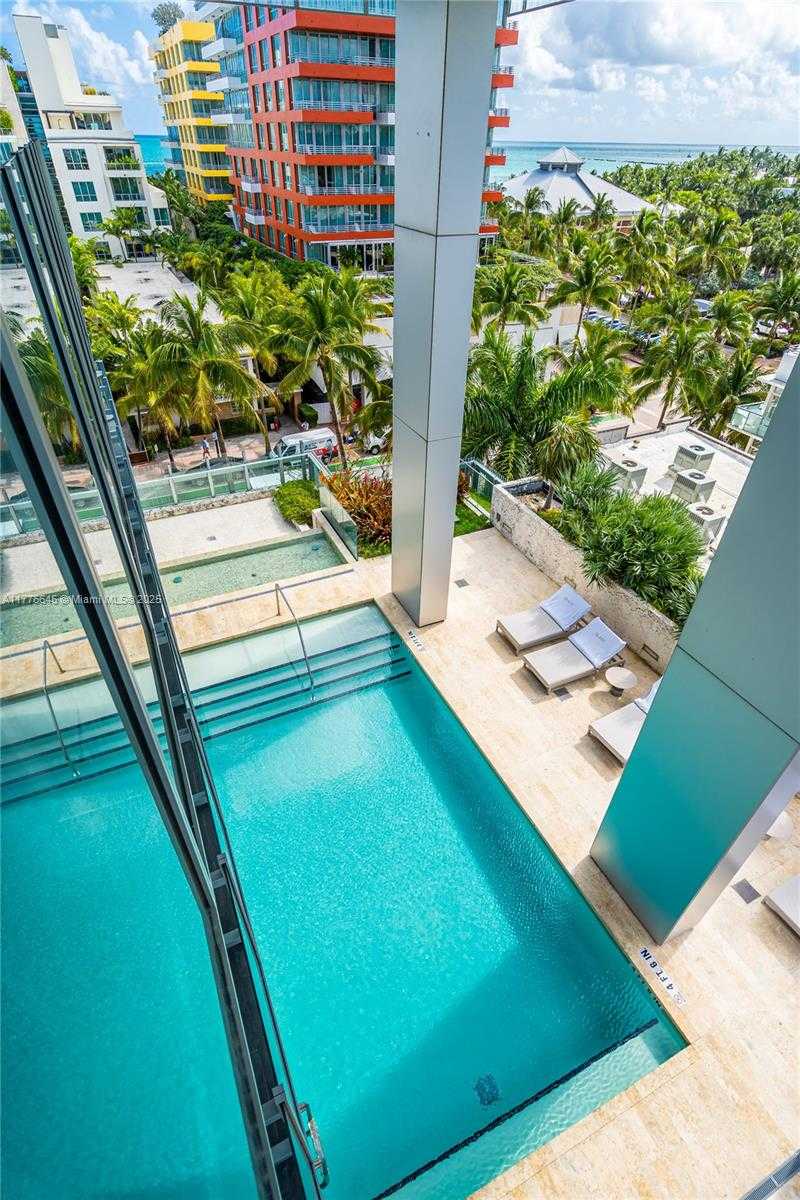 Small Image of 120 OCEAN DR #700, Miami Beach Number 50