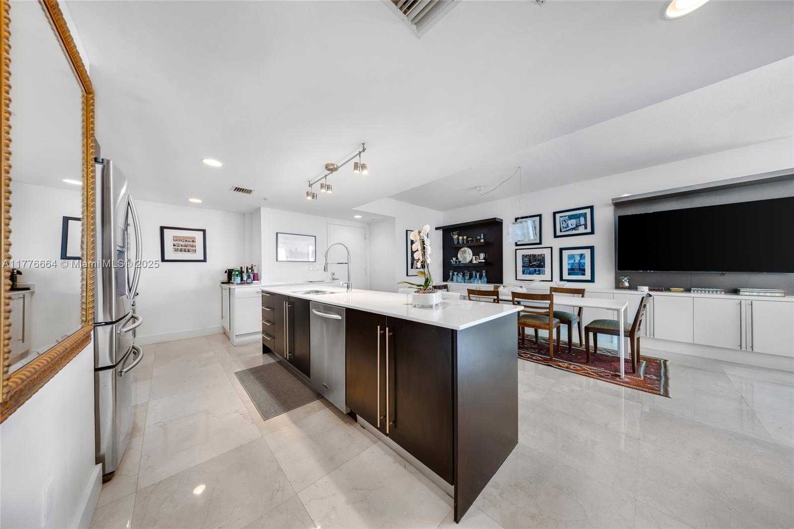 Small Image of 665 NORTH EAST 25TH ST #1201, Miami Number 12