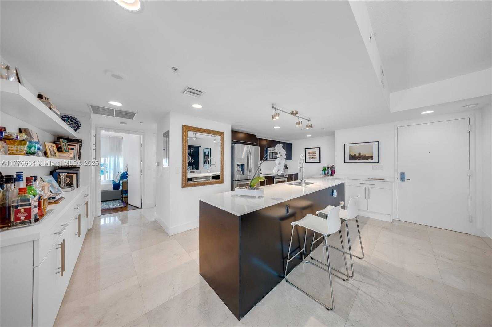 Small Image of 665 NORTH EAST 25TH ST #1201, Miami Number 16