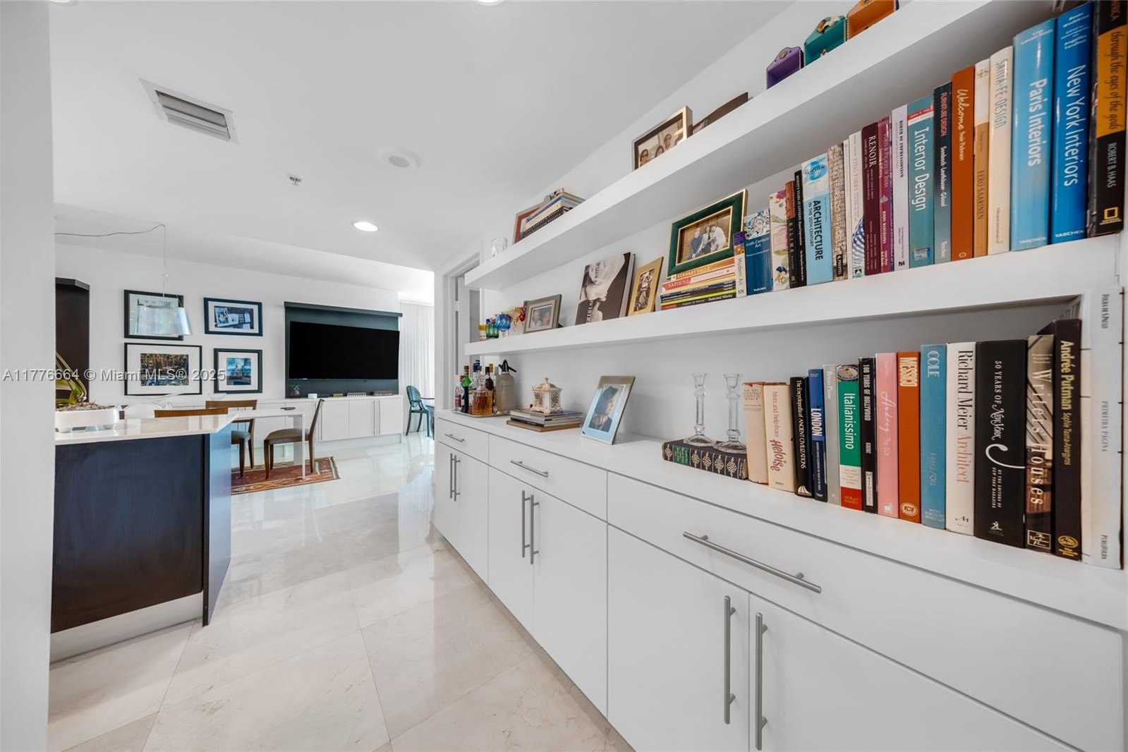 Small Image of 665 NORTH EAST 25TH ST #1201, Miami Number 17