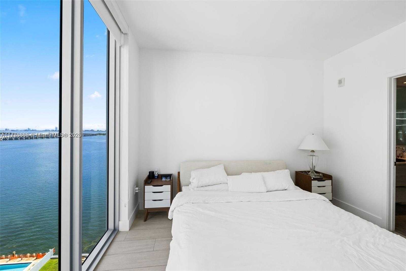Small Image of 2900 NORTH EAST 7TH AVE #901, Miami Number 17