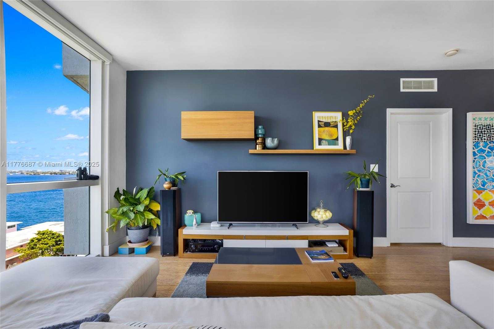 Small Image of 7910 HARBOR ISLAND DR #905, North Bay Village Number 13