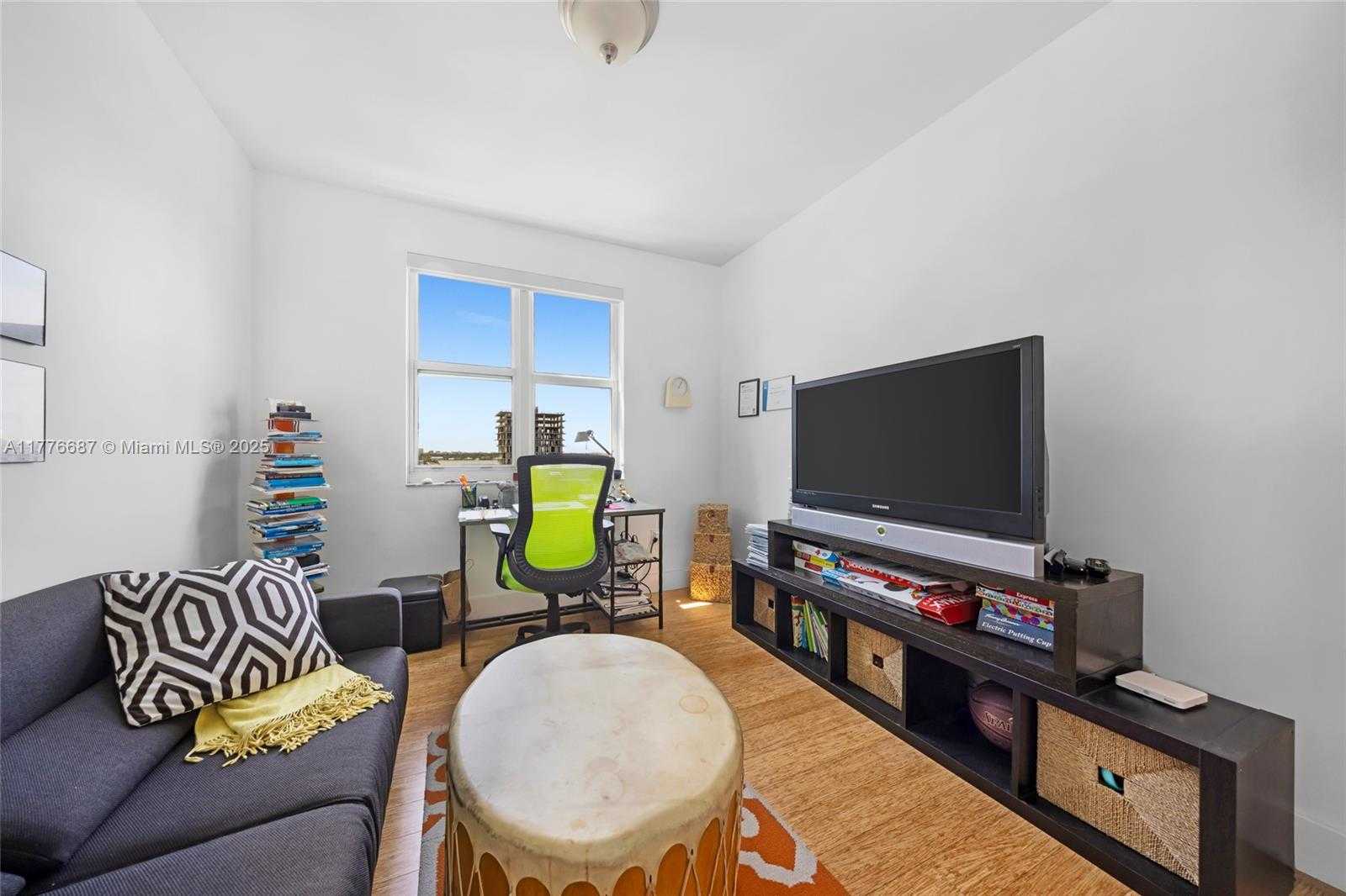 Small Image of 7910 HARBOR ISLAND DR #905, North Bay Village Number 32