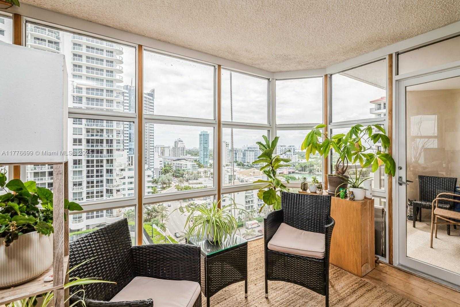 Small Image of 6423 COLLINS AVE #1602, Miami Beach Number 6