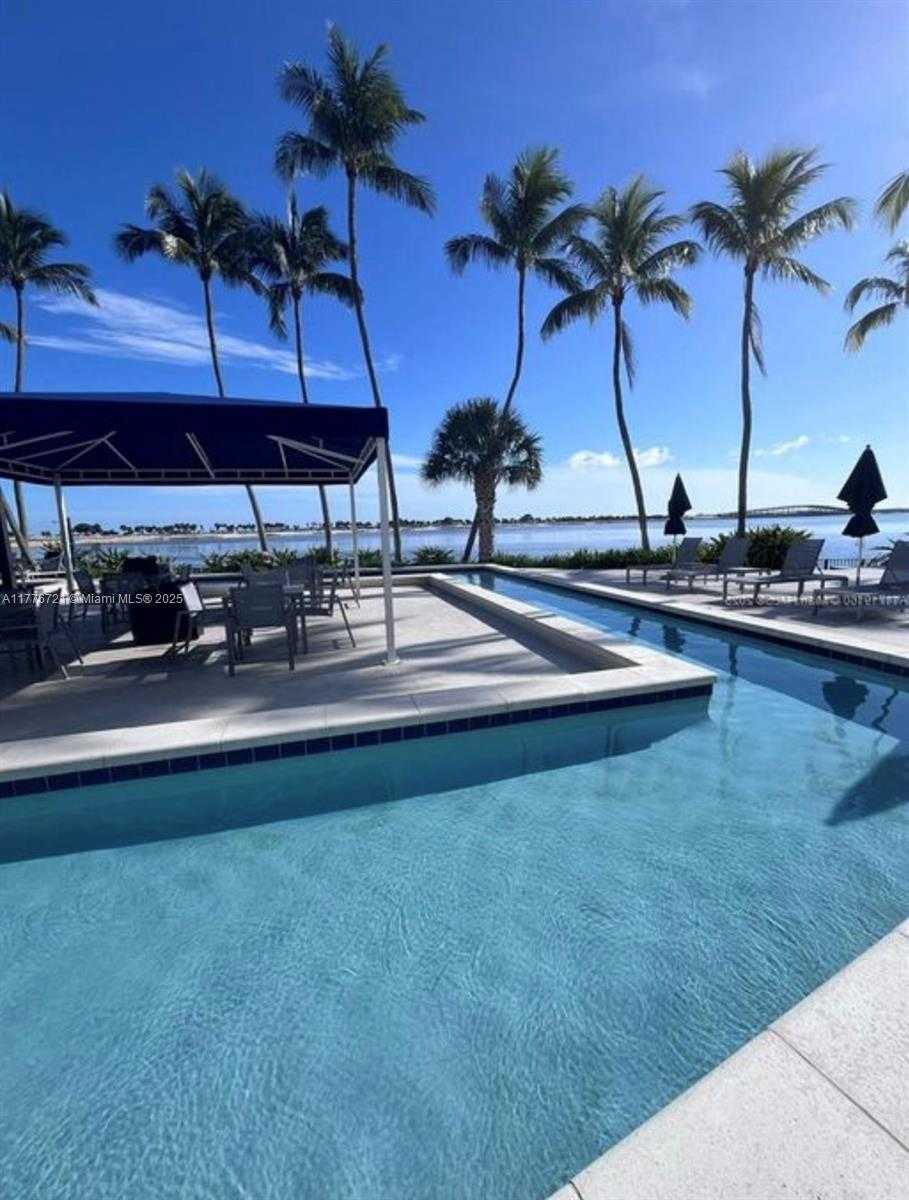 Small Image of 2333 BRICKELL AVE #1607, Miami Number 2