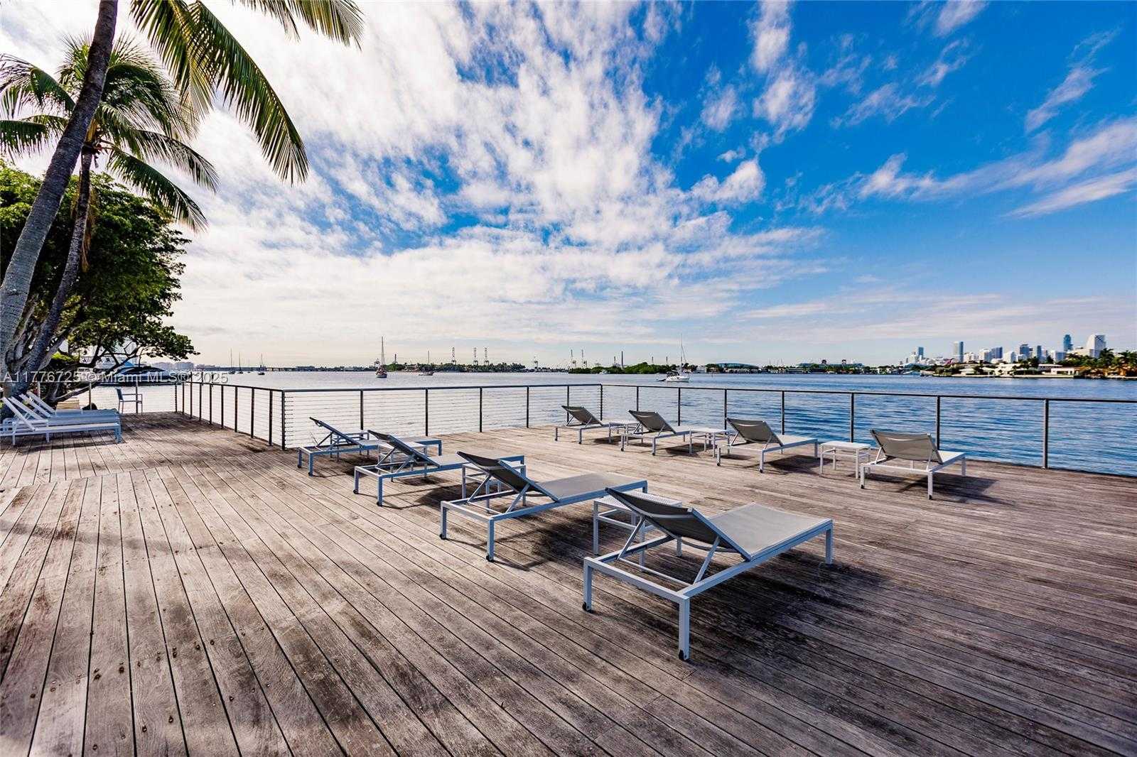 Small Image of 3 ISLAND AVE #7A, Miami Beach Number 12