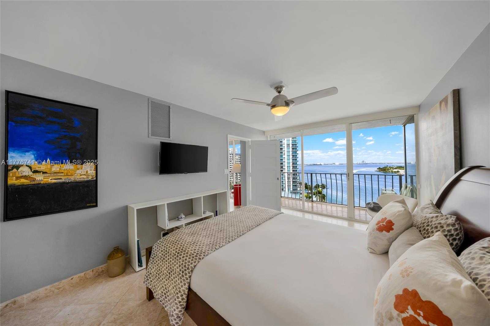 Small Image of 7601 EAST TREASURE DR #1214, North Bay Village Number 23