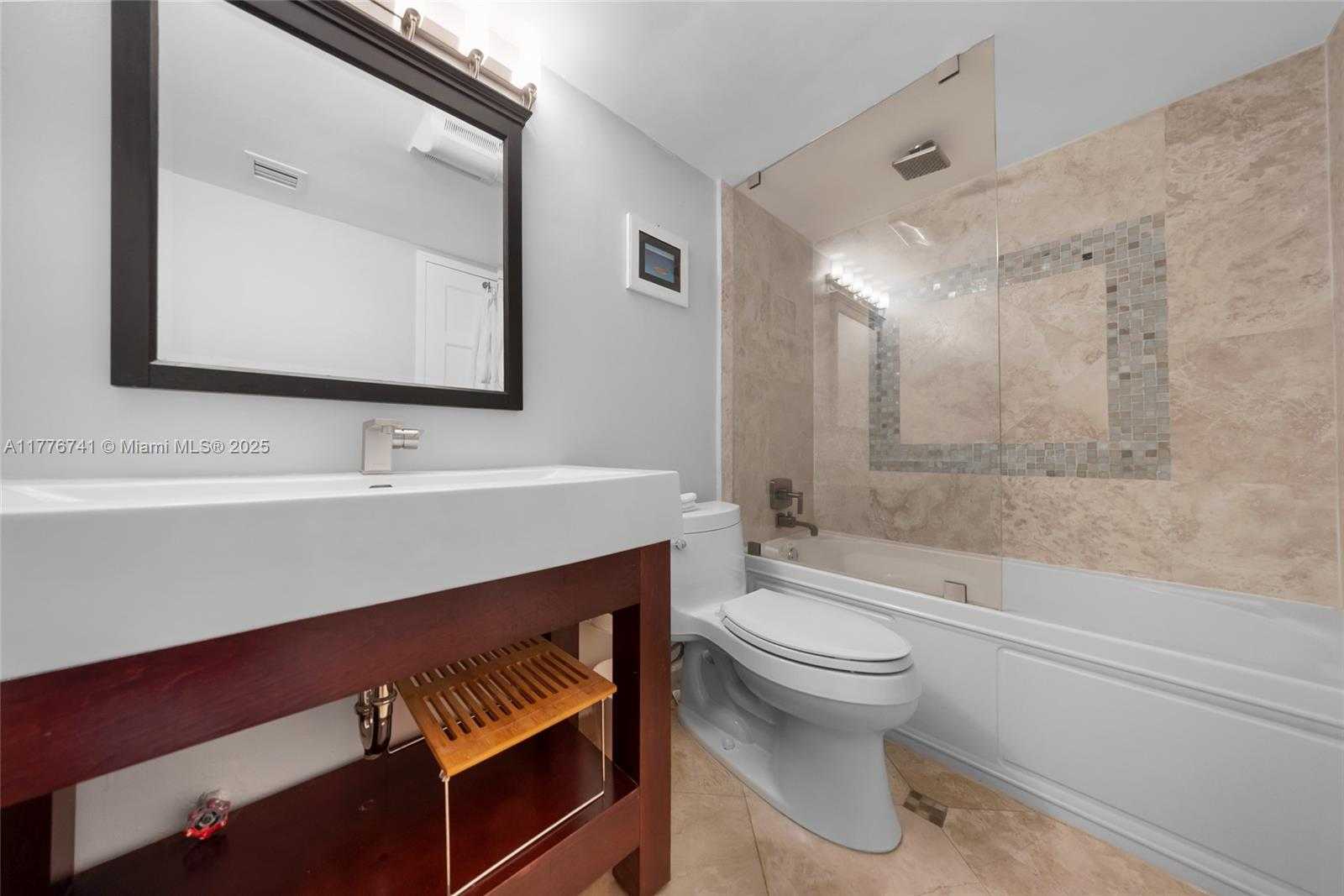Small Image of 7601 EAST TREASURE DR #1214, North Bay Village Number 33