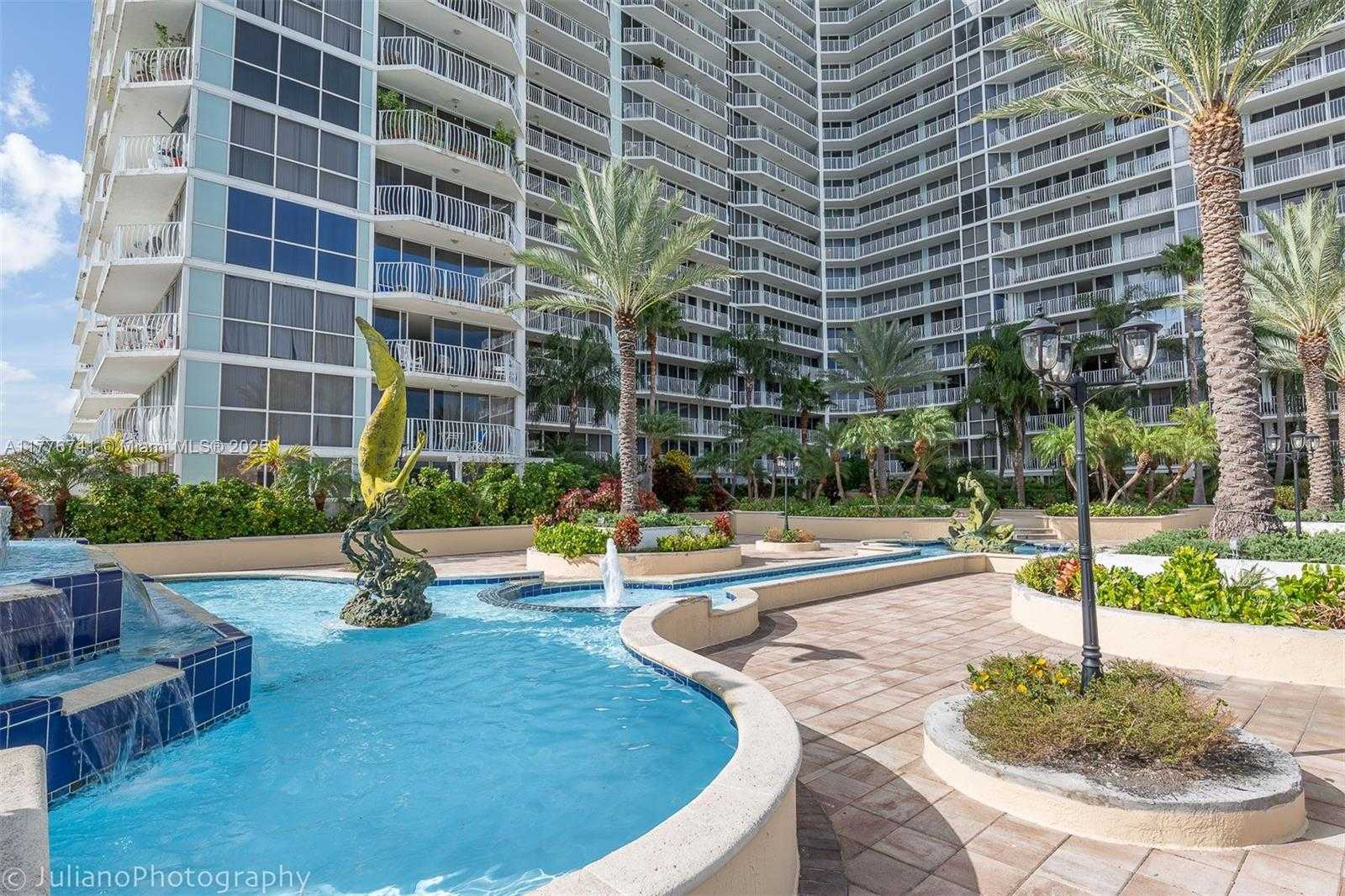Small Image of 7601 EAST TREASURE DR #1214, North Bay Village Number 40