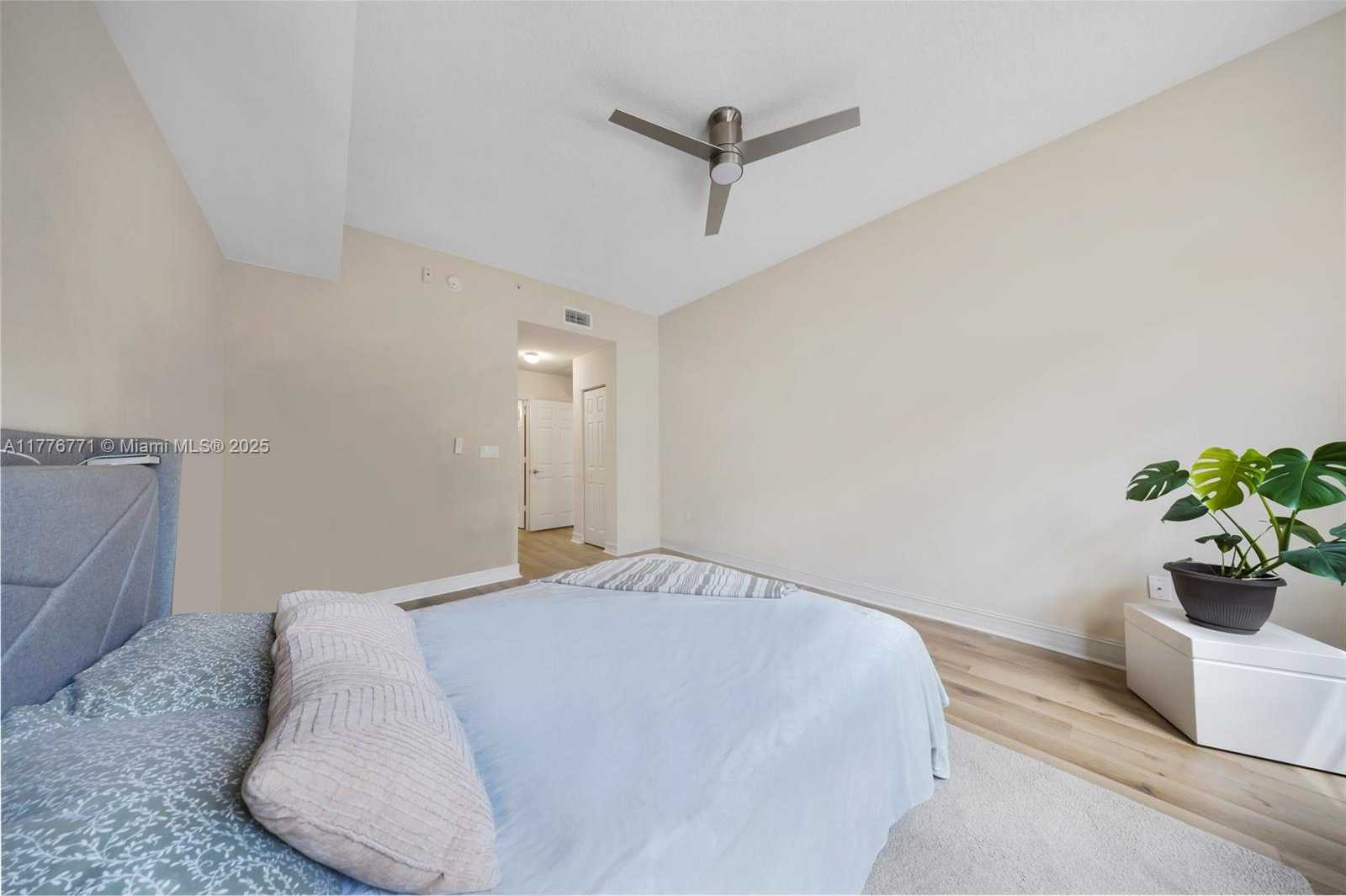 Small Image of 3001 NORTH EAST 185TH ST #219, Aventura Number 22