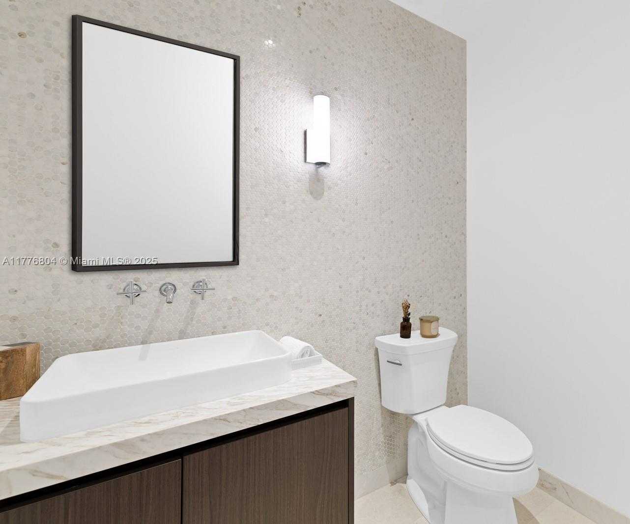 Small Image of 340 WEST 42ND ST #601, Miami Beach Number 7