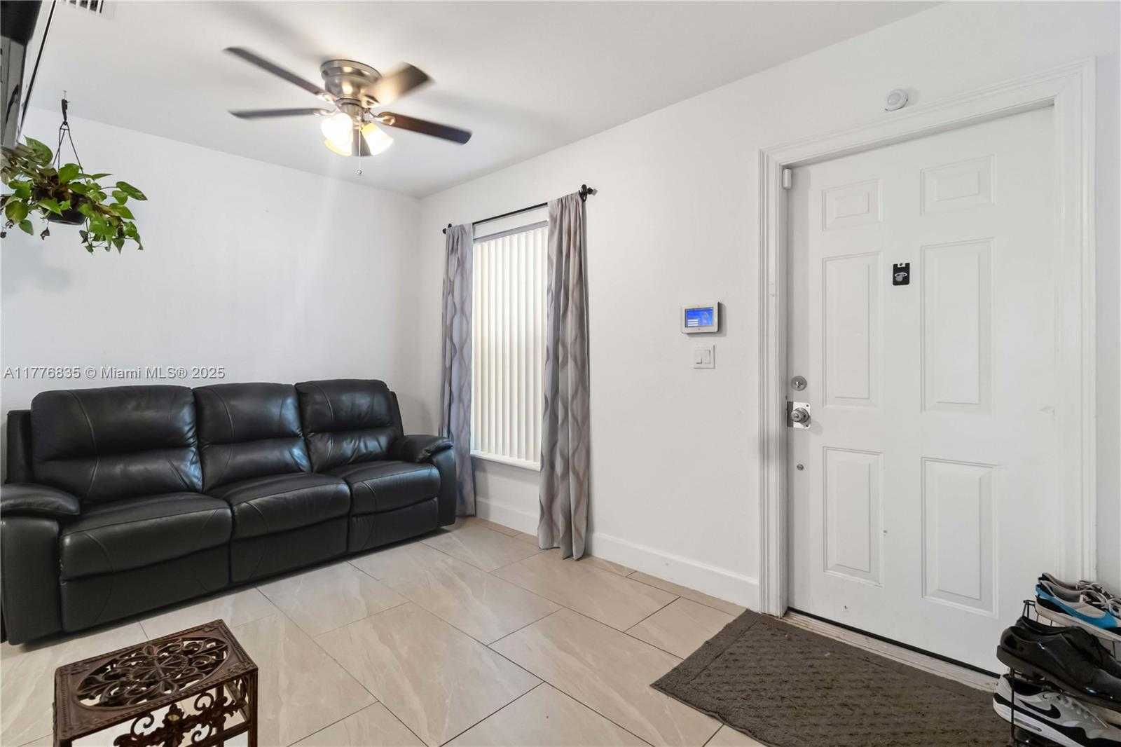 Small Image of 2452 SOUTH WEST 99TH WAY #2452, Miramar Number 5