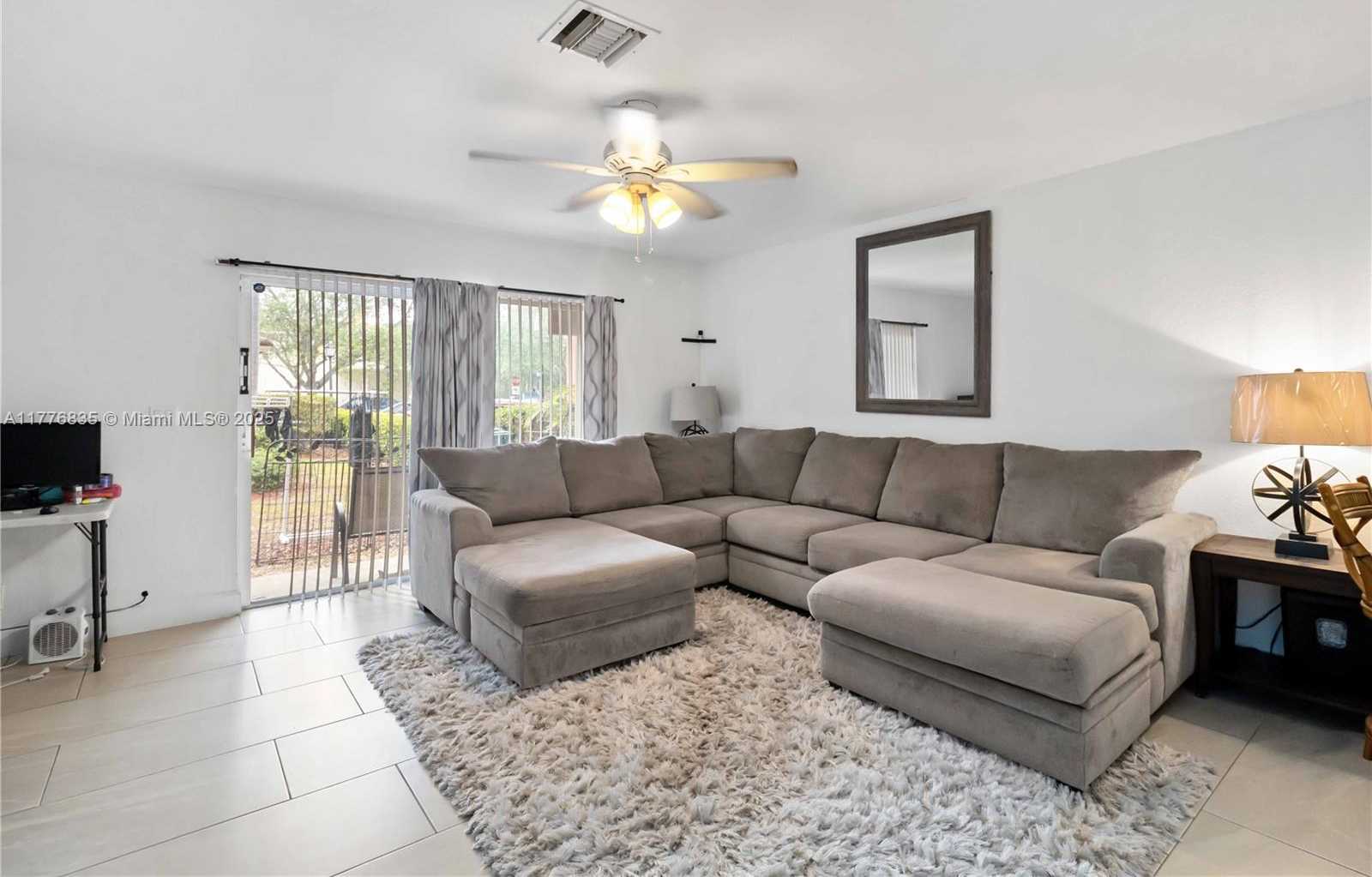 Small Image of 2452 SOUTH WEST 99TH WAY #2452, Miramar Number 7