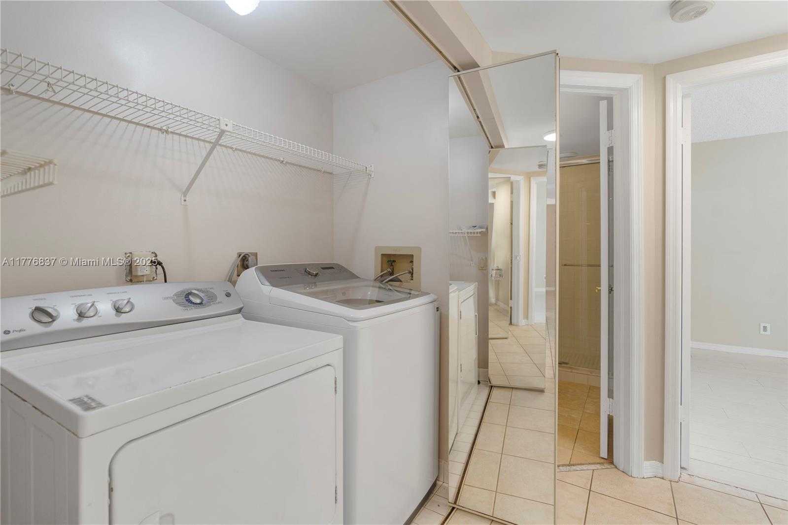 Small Image of 3610 YACHT CLUB DR #213, Aventura Number 22