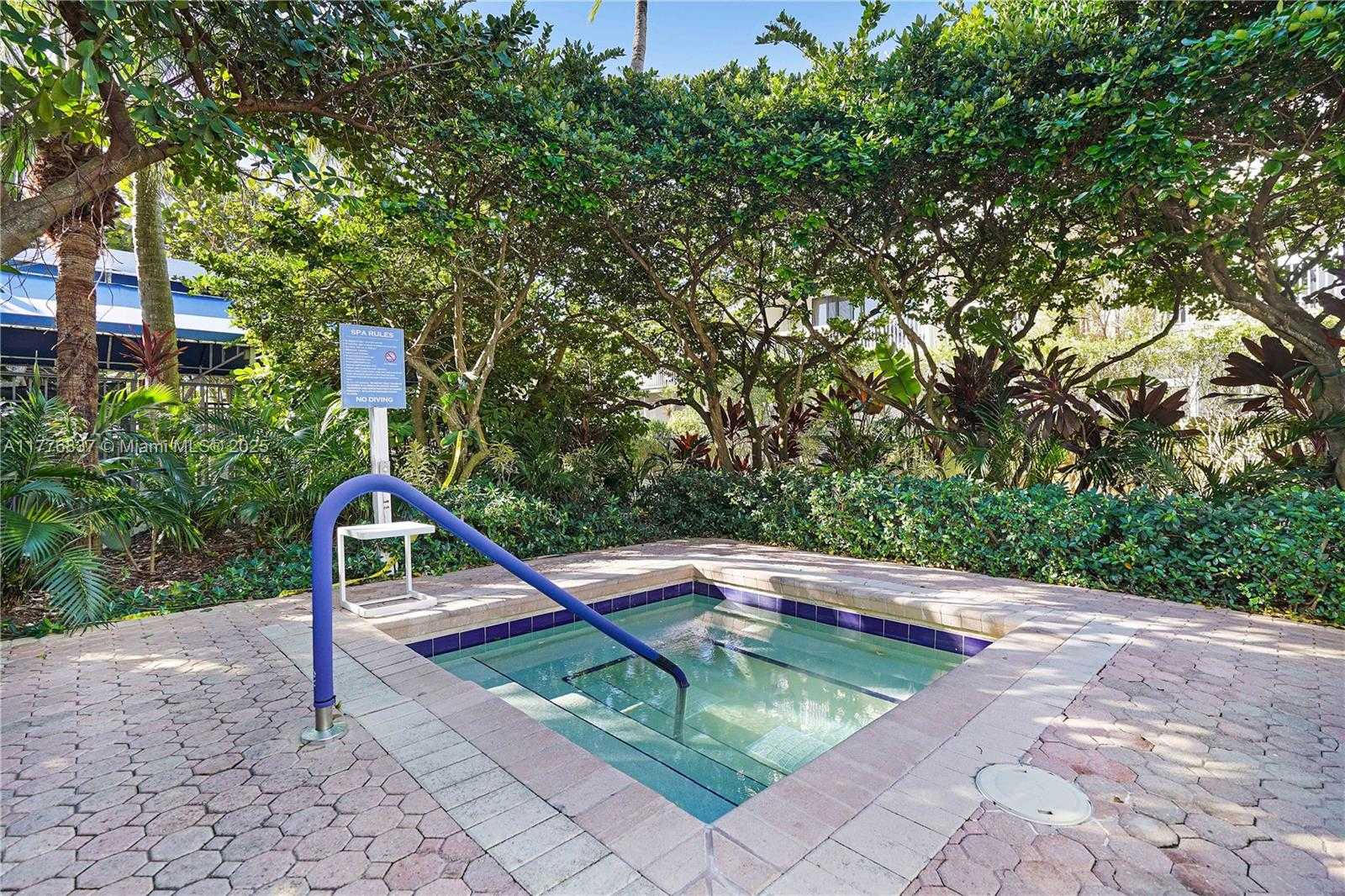 Small Image of 3610 YACHT CLUB DR #213, Aventura Number 25