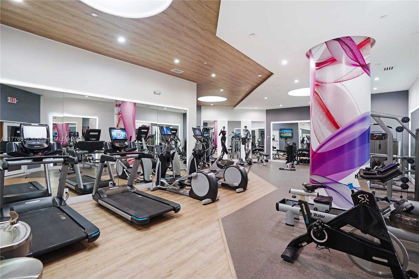 Small Image of 3610 YACHT CLUB DR #213, Aventura Number 28