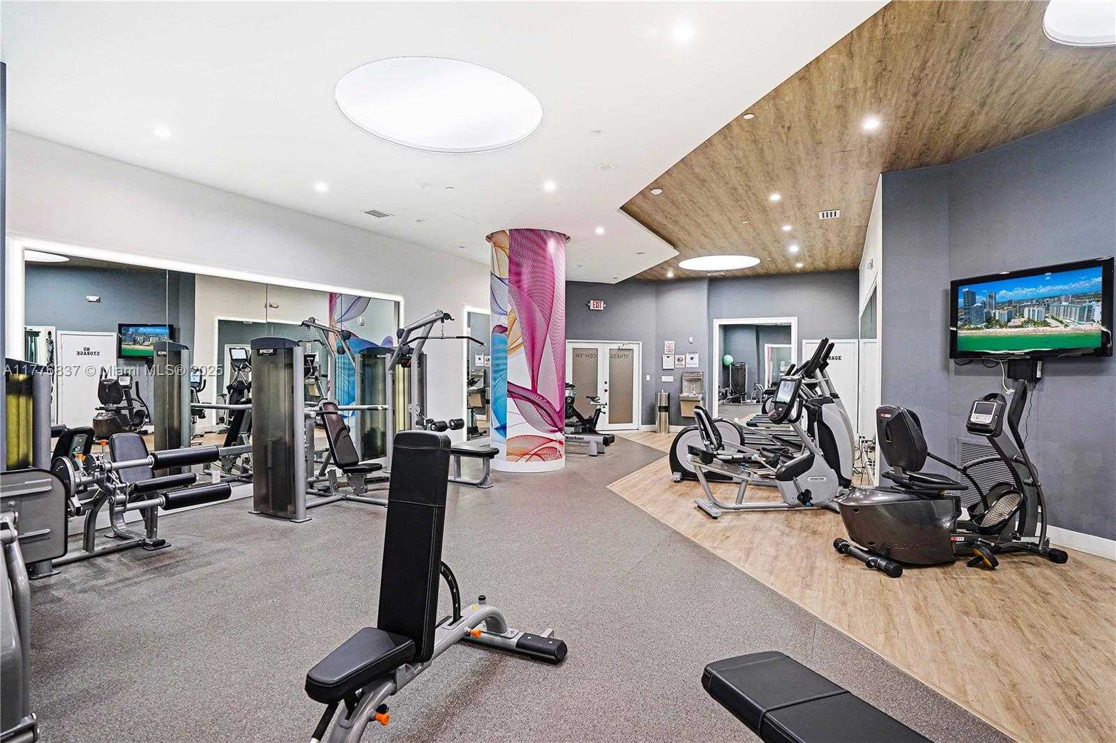 Small Image of 3610 YACHT CLUB DR #213, Aventura Number 29