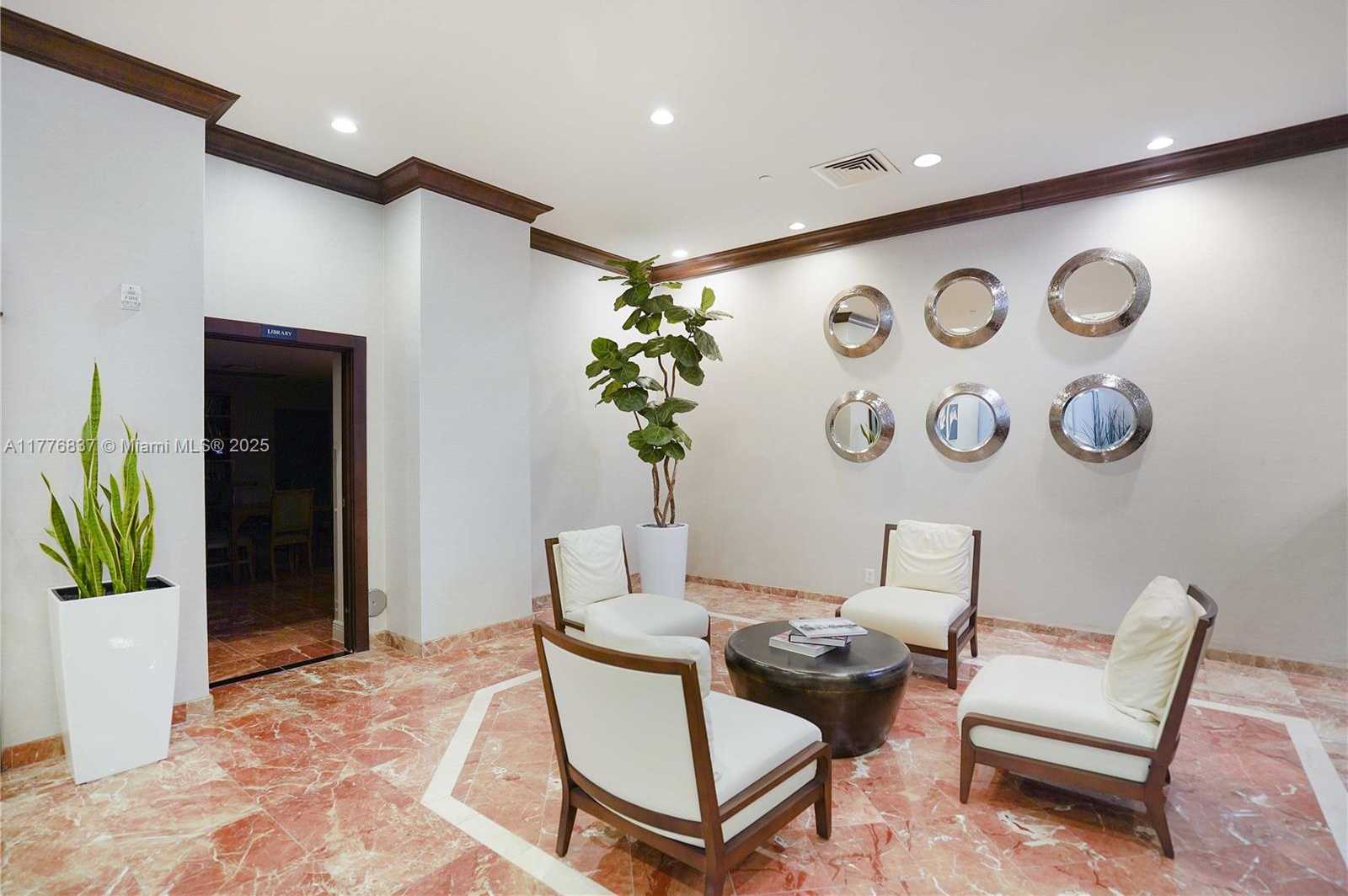 Small Image of 3610 YACHT CLUB DR #213, Aventura Number 33