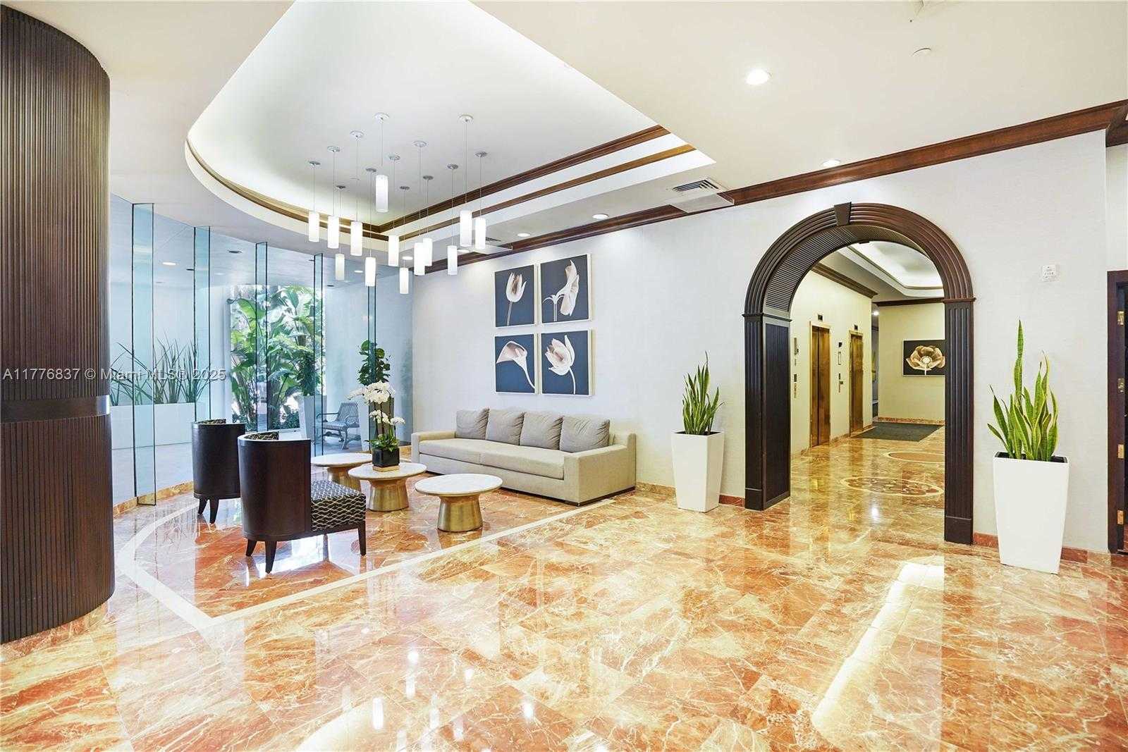 Small Image of 3610 YACHT CLUB DR #213, Aventura Number 34