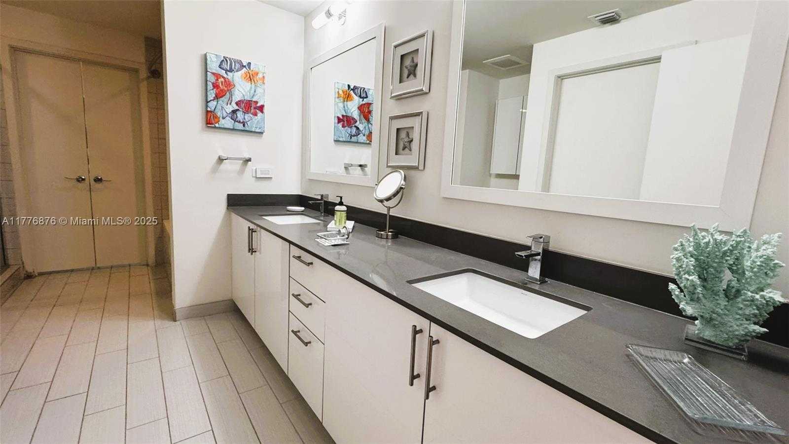 Small Image of 999 SOUTH WEST 1ST AVE #2215, Miami Number 20