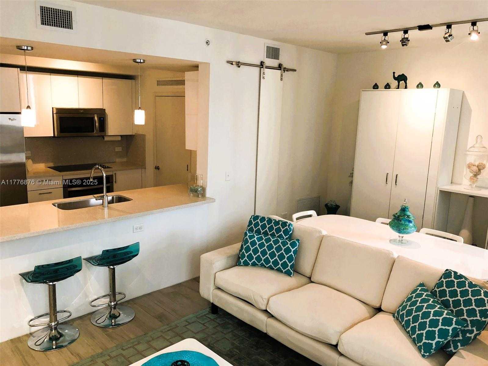 Small Image of 999 SOUTH WEST 1ST AVE #2215, Miami Number 3