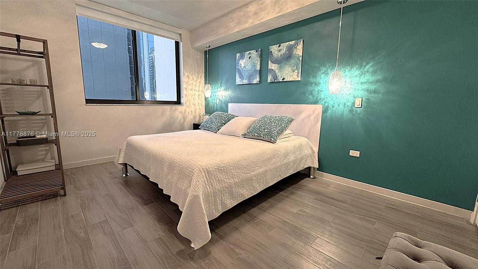 Small Image of 999 SOUTH WEST 1ST AVE #2215, Miami Number 30