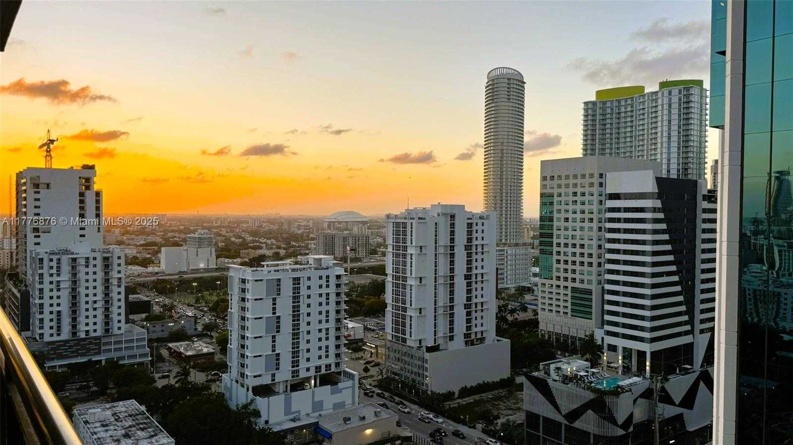 Small Image of 999 SOUTH WEST 1ST AVE #2215, Miami Number 34