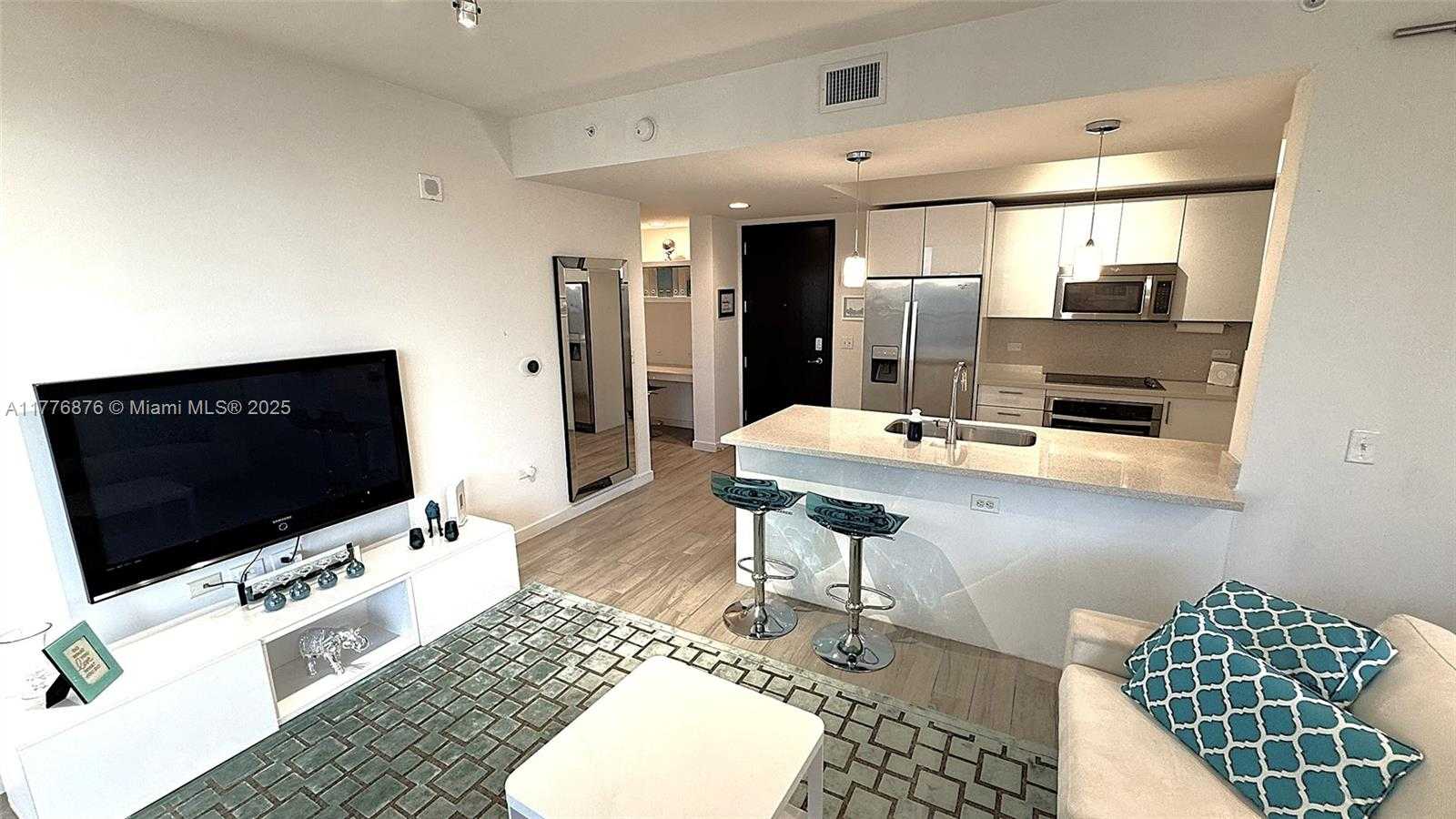 Small Image of 999 SOUTH WEST 1ST AVE #2215, Miami Number 8
