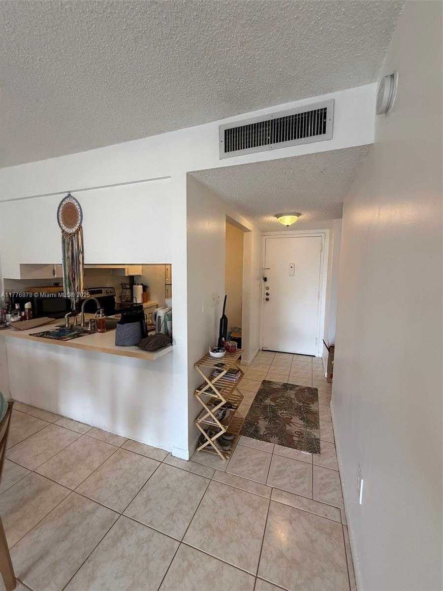 Small Image of 16465 NORTH EAST 22ND AVE #505, North Miami Beach Number 17