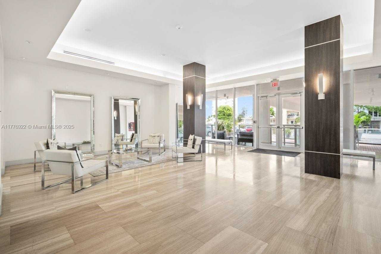 Small Image of 1228 WEST AVE #603, Miami Beach Number 26