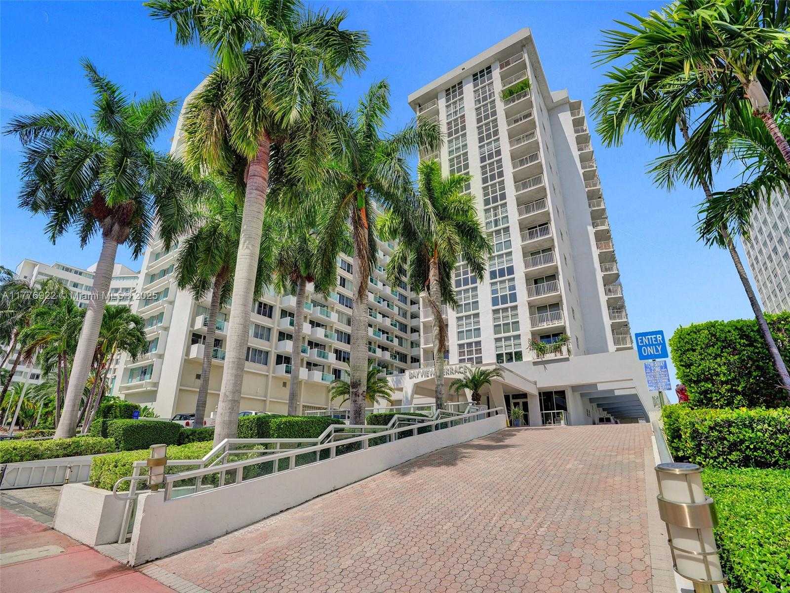 Small Image of 1228 WEST AVE #603, Miami Beach Number 33