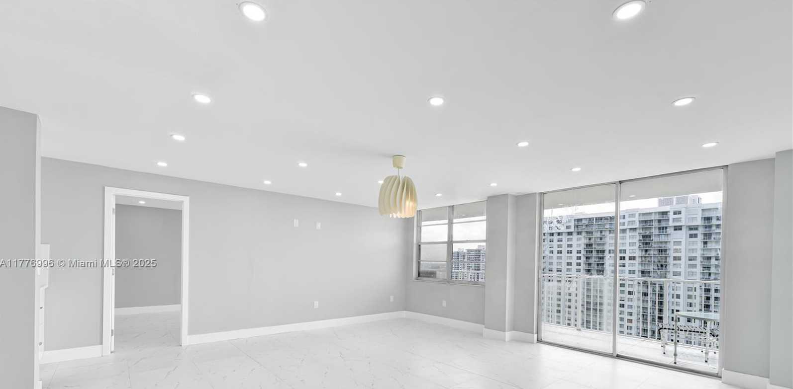 Small Image of 2851 NORTH EAST 183RD ST #1504E, Aventura Number 6