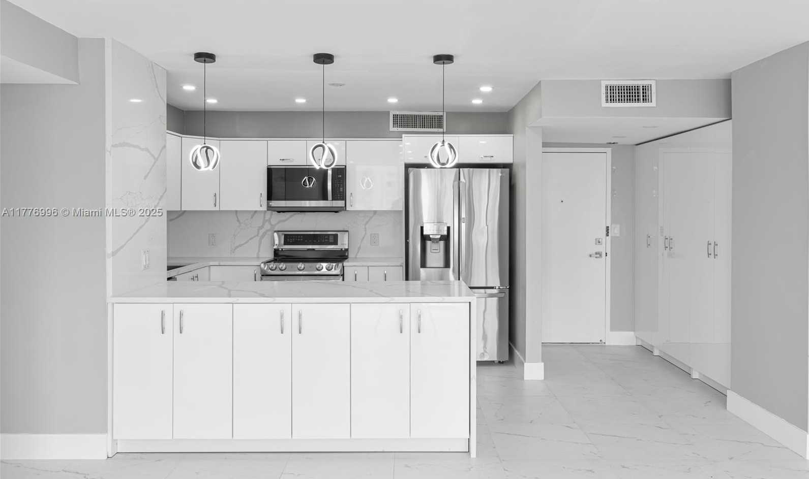 Small Image of 2851 NORTH EAST 183RD ST #1504E, Aventura Number 9