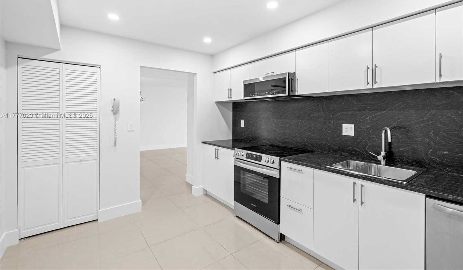 Small Image of 600 THREE ISLANDS BLVD #1105, Hallandale Beach Number 12