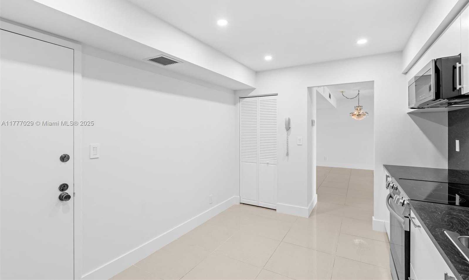 Small Image of 600 THREE ISLANDS BLVD #1105, Hallandale Beach Number 13