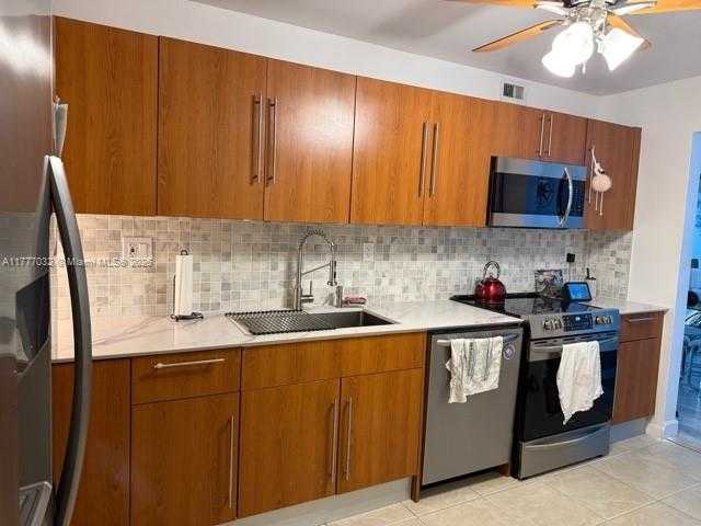 Small Image of 3000 SOUTH OCEAN DR #1106, Hollywood Number 22