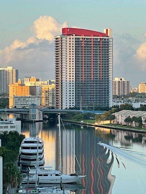 Small Image of 3000 SOUTH OCEAN DR #1106, Hollywood Number 31