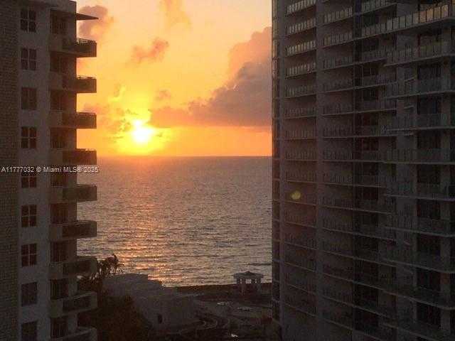 Small Image of 3000 SOUTH OCEAN DR #1106, Hollywood Number 35
