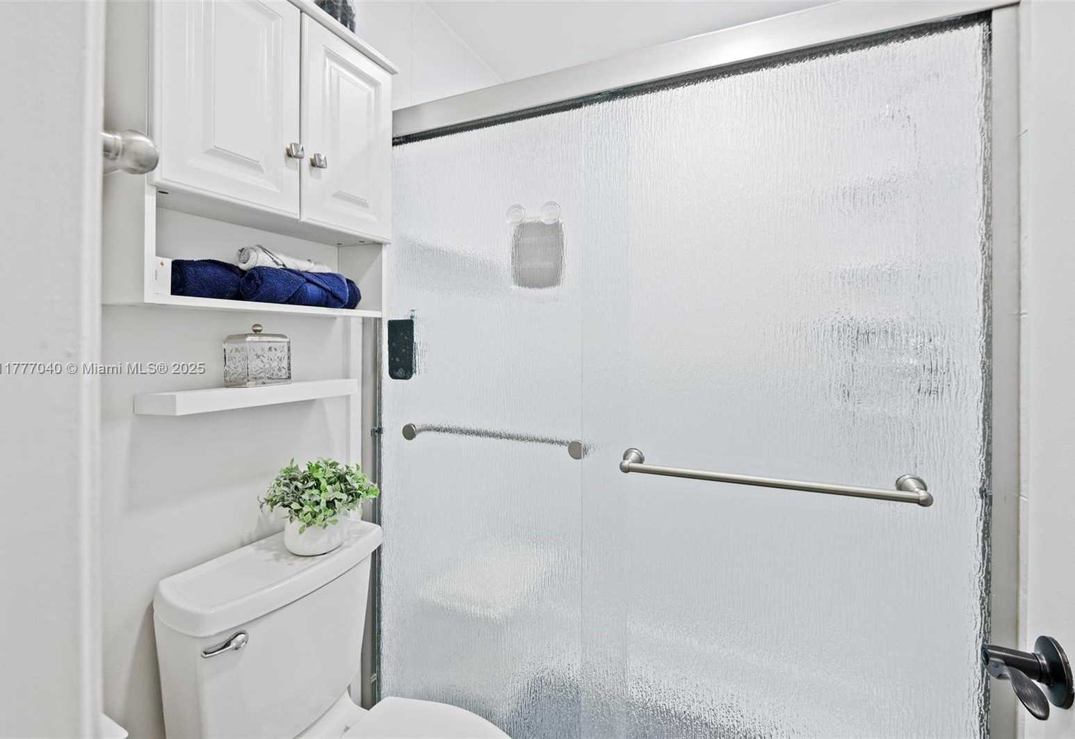 Small Image of 4075 NORTH CARAMBOLA CIR N #0000, Coconut Creek Number 11