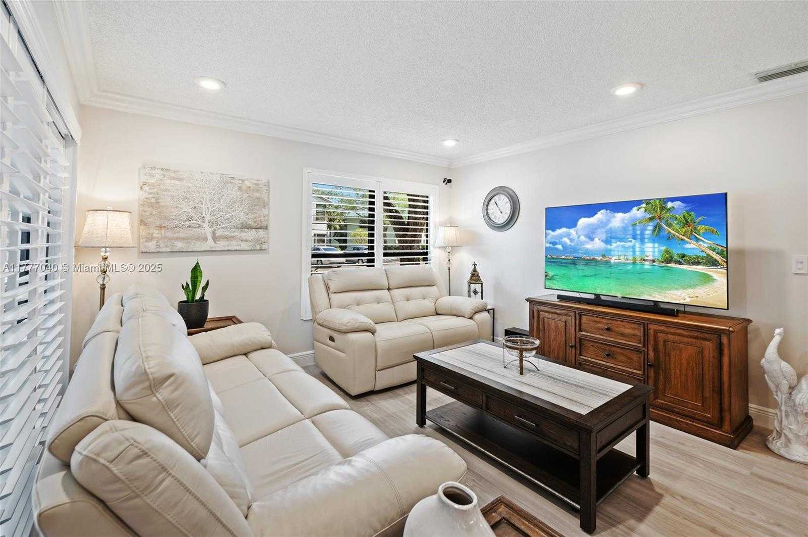 Small Image of 4075 NORTH CARAMBOLA CIR N #0000, Coconut Creek Number 2