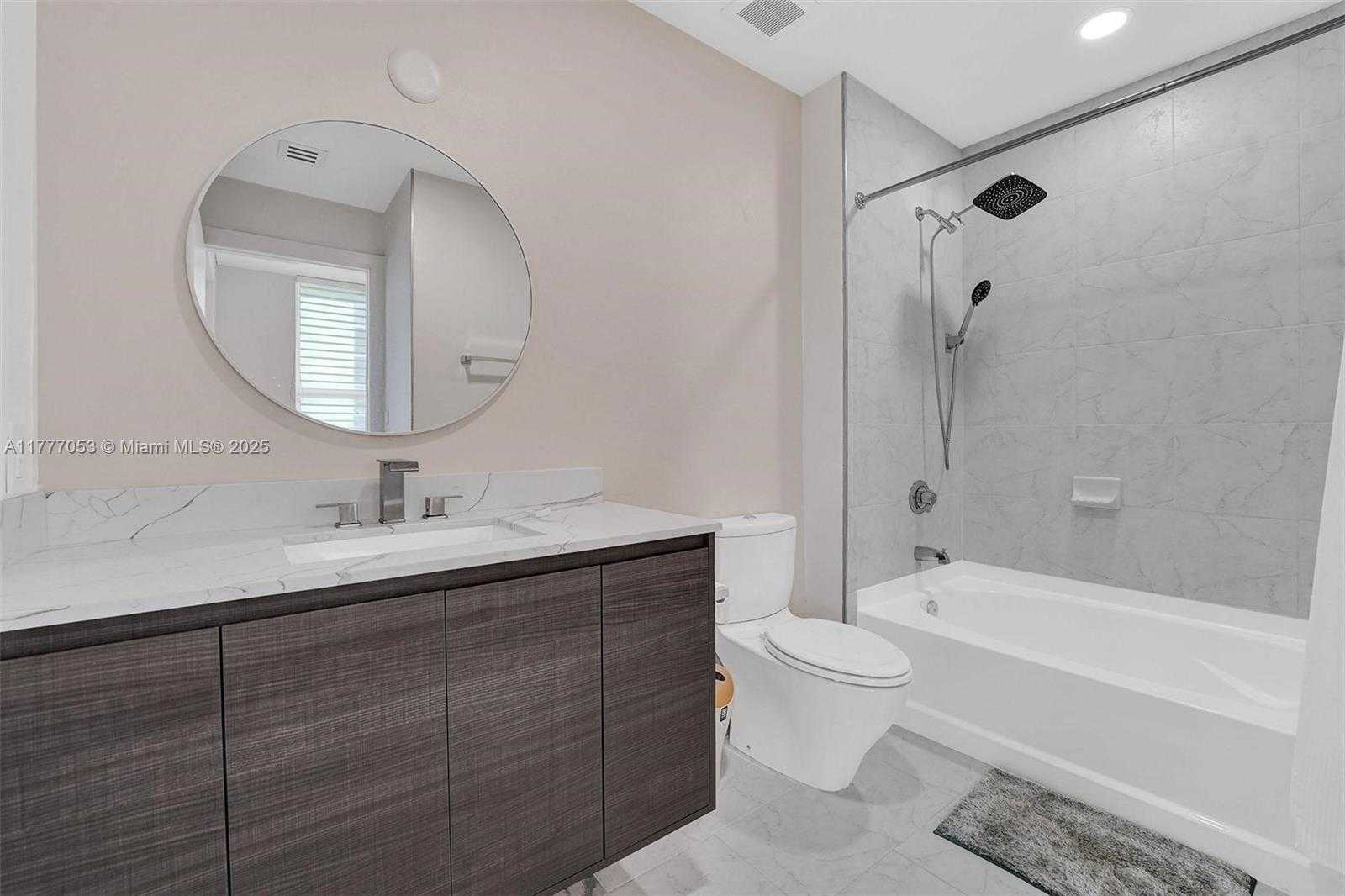 Small Image of 234 NORTH EAST 3RD ST #2202, Miami Number 13