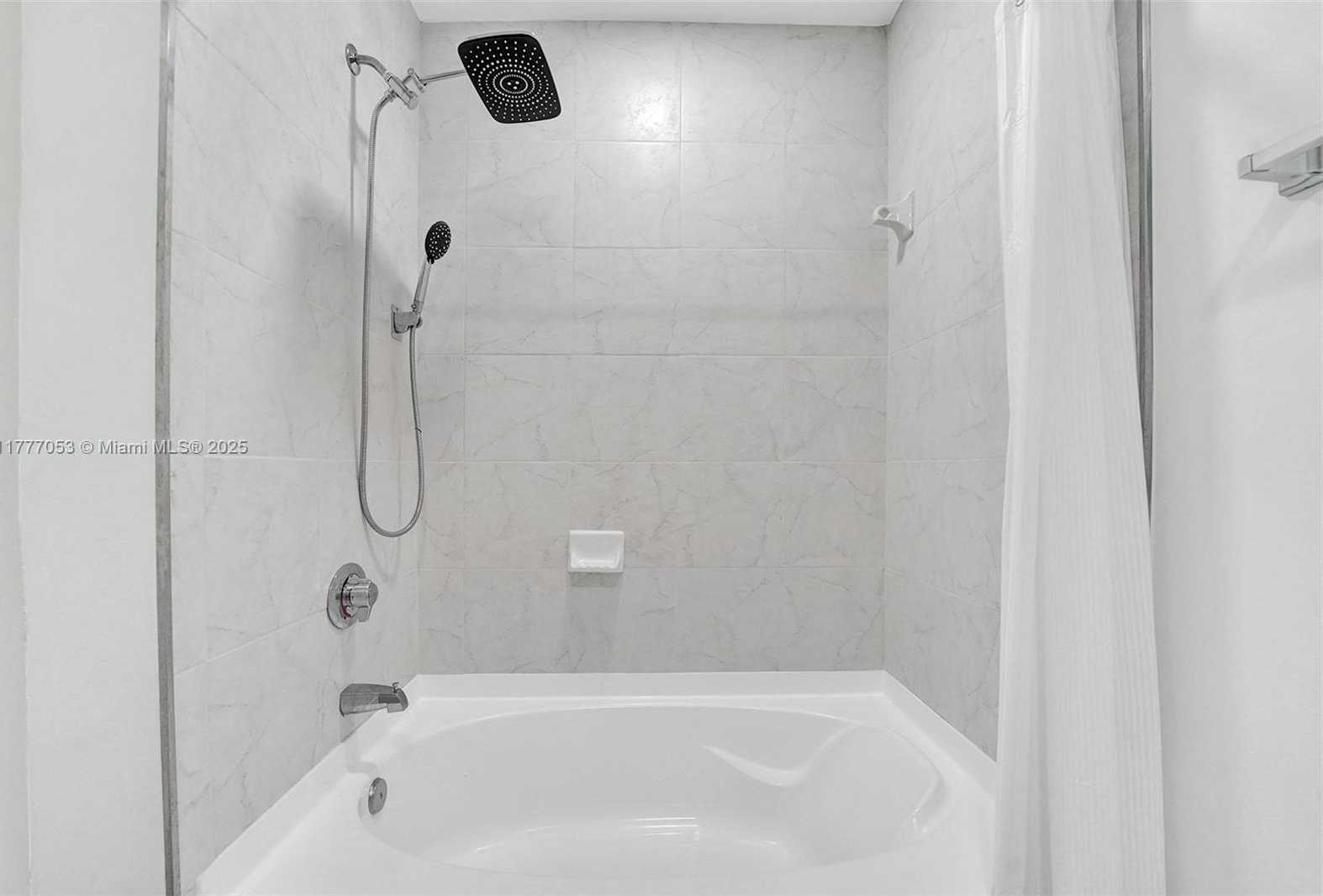 Small Image of 234 NORTH EAST 3RD ST #2202, Miami Number 18
