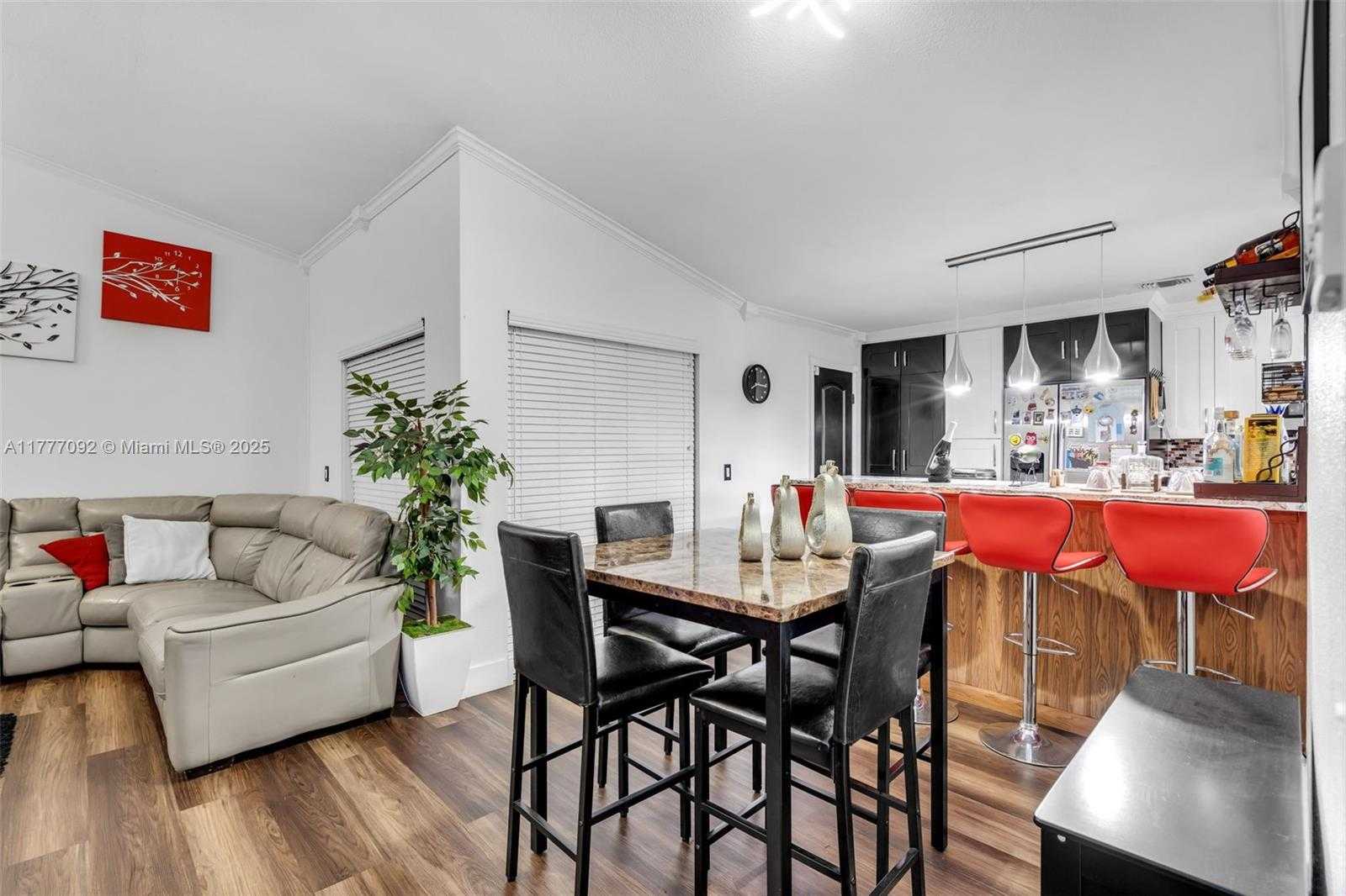 Small Image of 17026 NORTH WEST 66TH CT, Hialeah Number 20