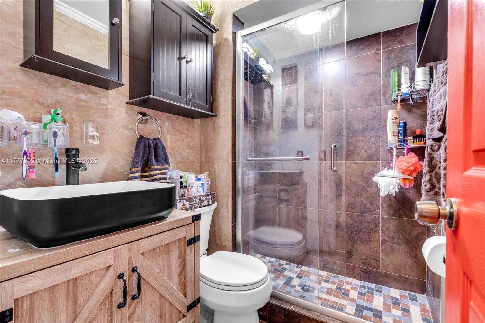 Small Image of 17026 NORTH WEST 66TH CT, Hialeah Number 29