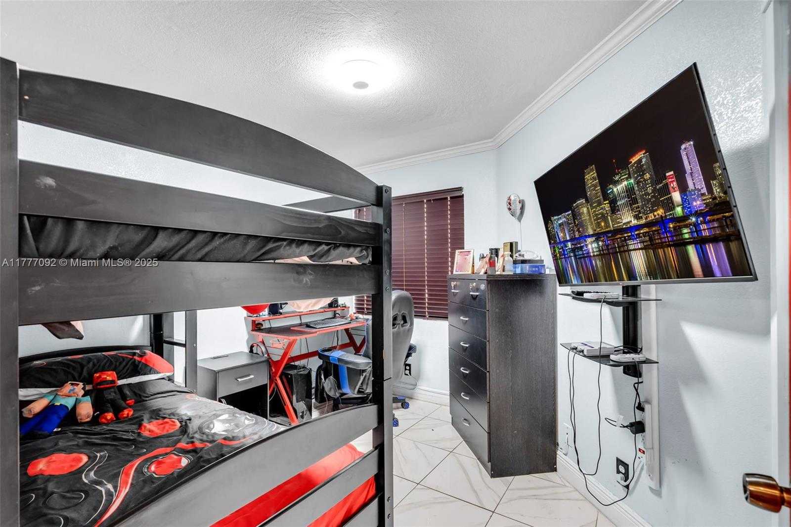 Small Image of 17026 NORTH WEST 66TH CT, Hialeah Number 30